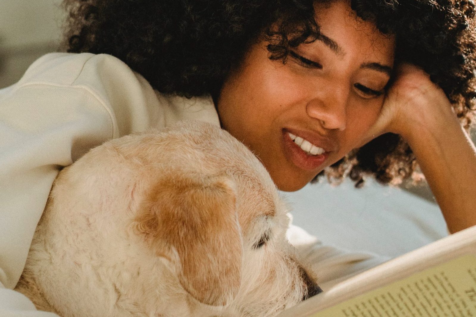 pexels-samson-katt-5256701